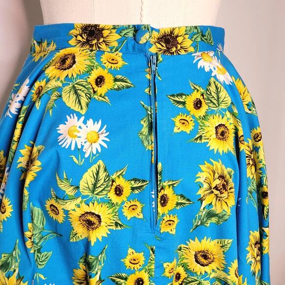 Hell bunny circle skirt - Picture 3 of 4